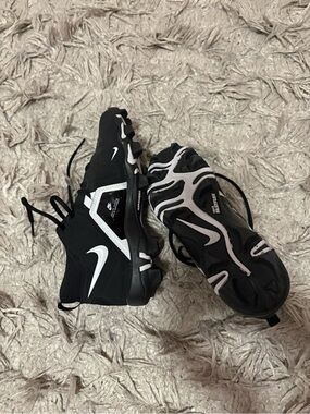 NIKE FastFlex Alpha Cleats